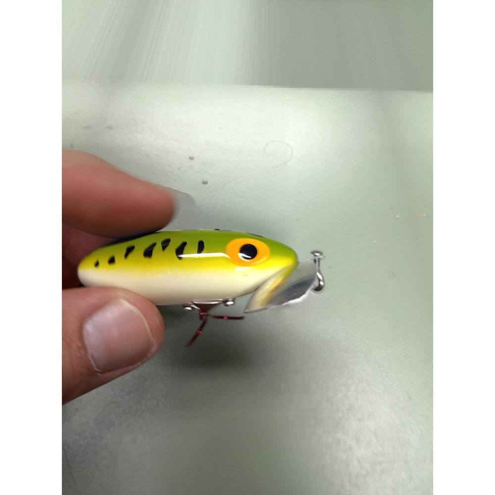 Arbogast Jitterbug Topwater Fishing Lure Green Frog Pattern Red Treble Hooks